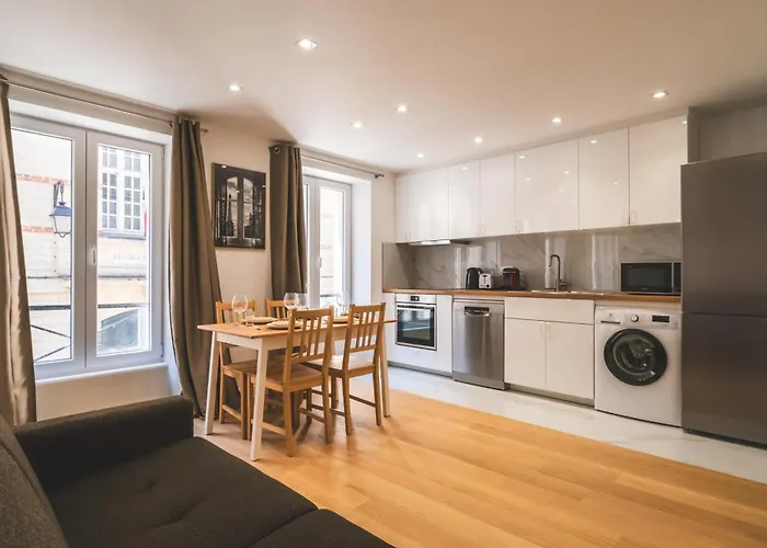 Apartment Lumineux Dans Le Marais Paris