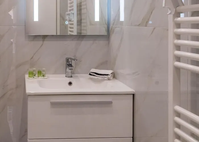 Lumineux Dans Le Marais Apartment