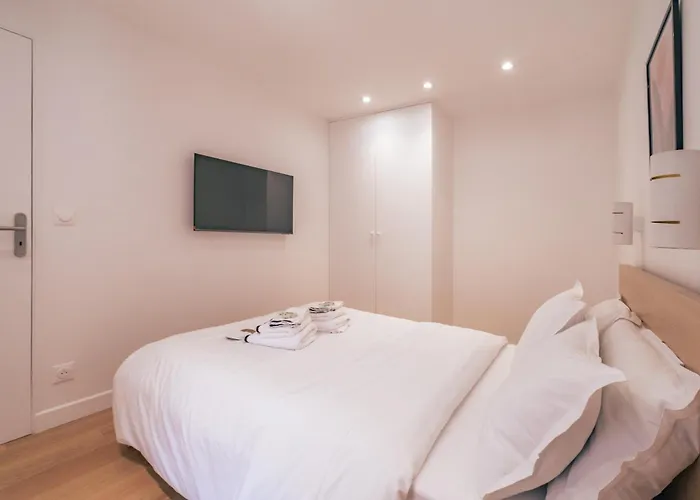 Lumineux Dans Le Marais Apartment *